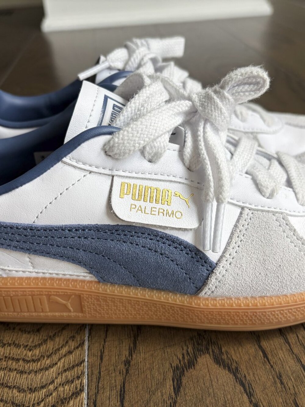 Puma Palermo White & Blue Suede-Trim Sneakers size 6 - Picture 2 of 7